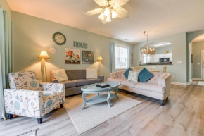 3 Mi to Beach North Myrtle Beach Condo with Patio!